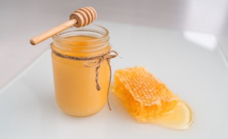 Ricetta crema di miele montato
