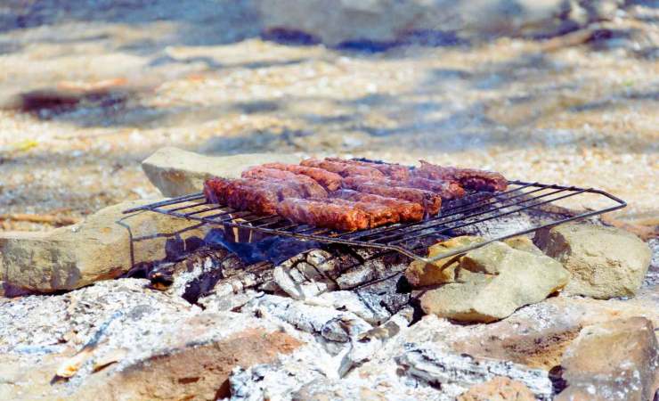 barbecue all'aperto quando scatta la multa